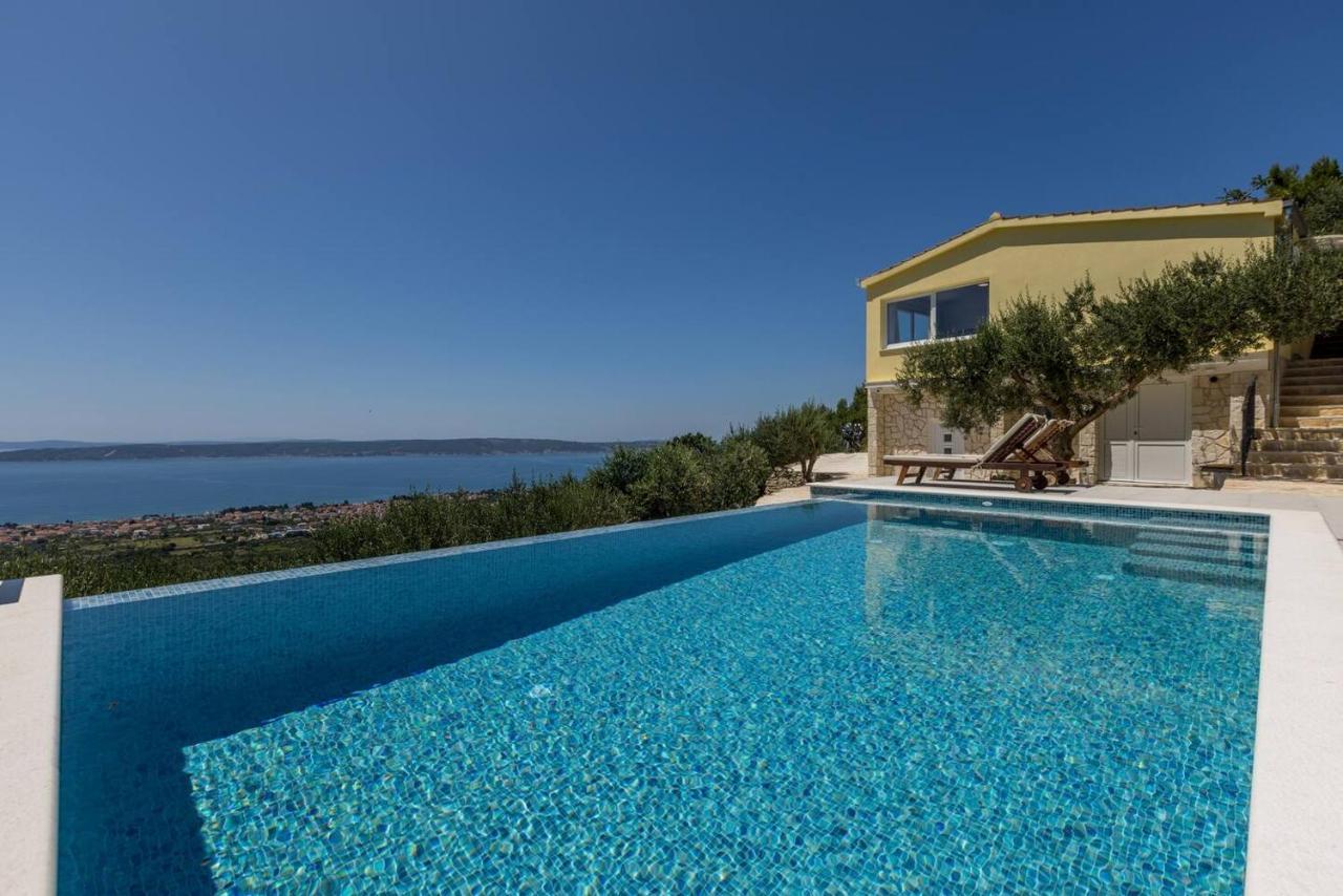 Dream Hill Villa Kastel Kambelovac Exterior photo